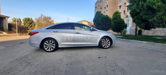 Hyundai Sonata-3