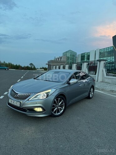 Hyundai Grandeur-2