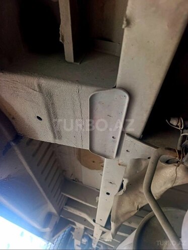 Ford Transit-17