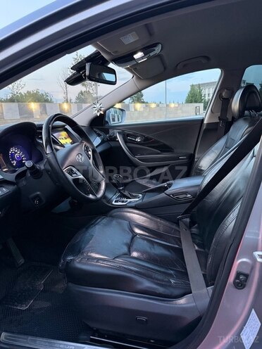 Hyundai Grandeur-19