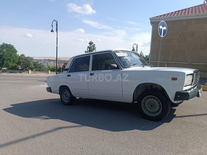 LADA (VAZ) 2107-5