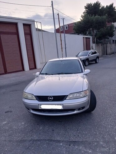 Opel Vectra-5