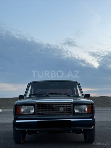 LADA (VAZ) 2107-1
