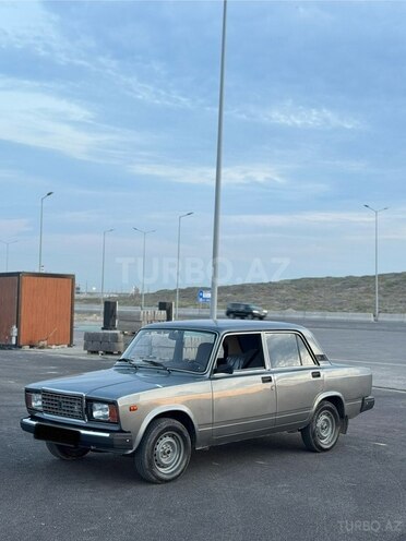 LADA (VAZ) 2107-4