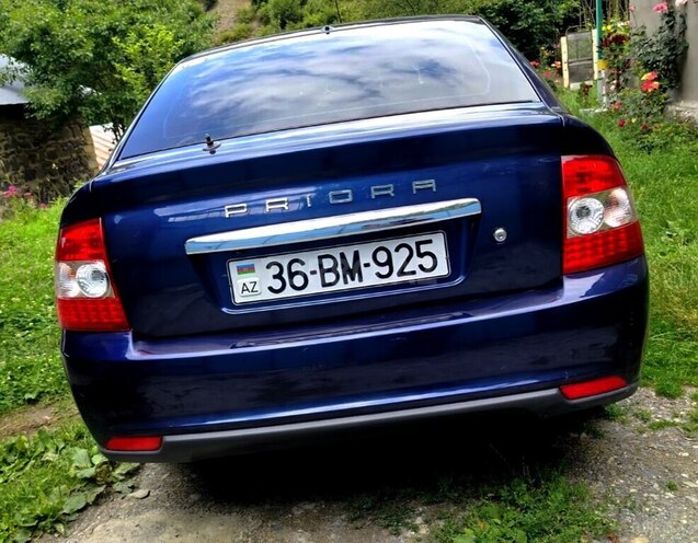 LADA (VAZ) Priora-8