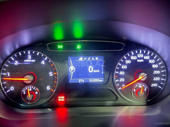 Kia Sorento-11