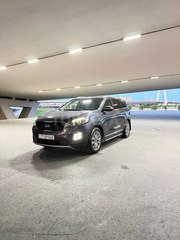 Kia Sorento-1
