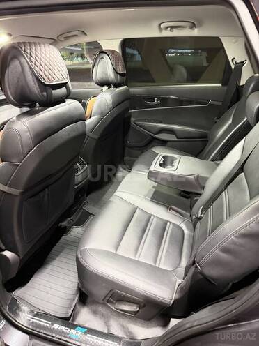 Kia Sorento-6