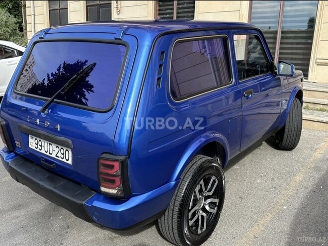 LADA (VAZ) Niva-6
