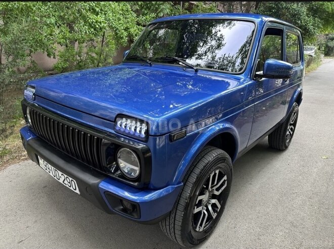 LADA (VAZ) Niva-3