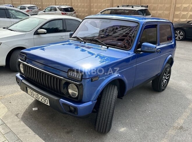 LADA (VAZ) Niva-2