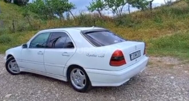 Mercedes C 220-2