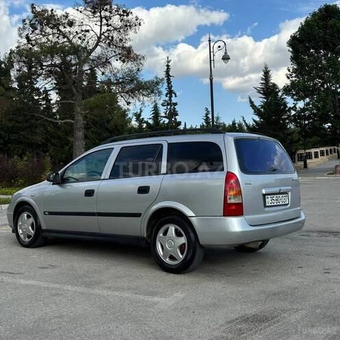 Opel Astra-12