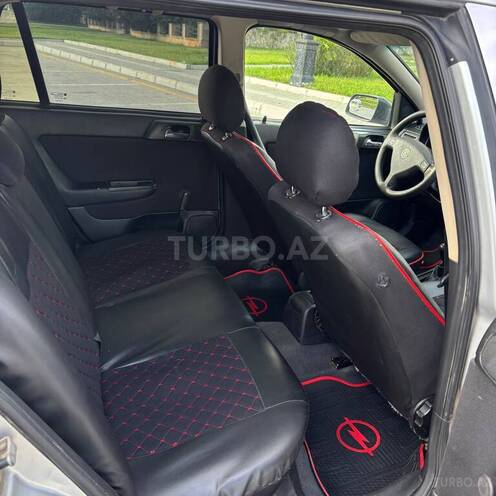 Opel Astra-13