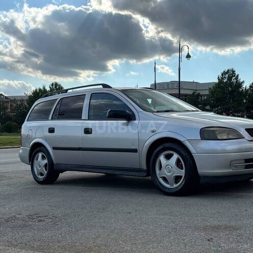 Opel Astra-14