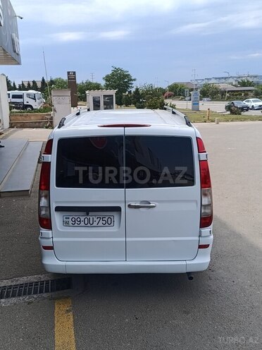 Mercedes Vito 111 CDI-13