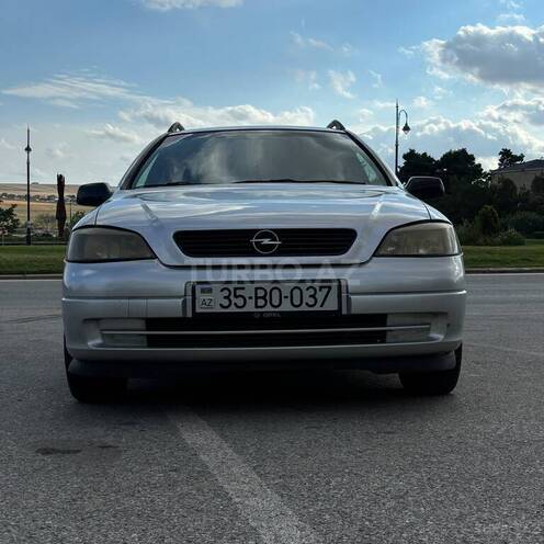 Opel Astra-1