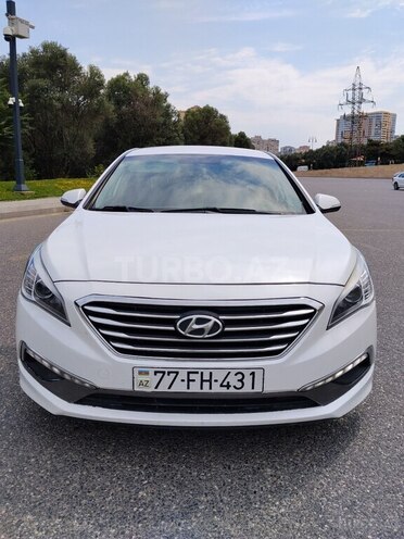 Hyundai Sonata-1