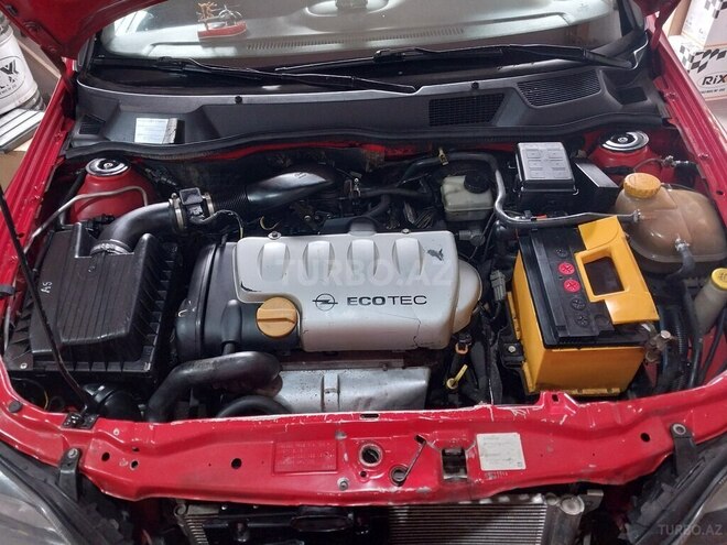 Opel Astra-11
