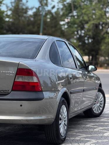 Opel Vectra-7