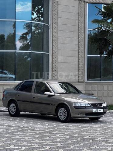 Opel Vectra-5