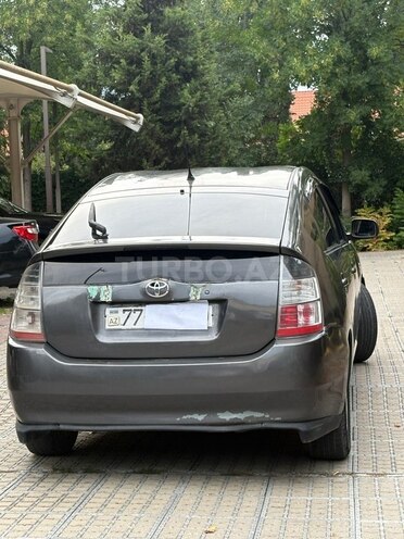 Toyota Prius-14