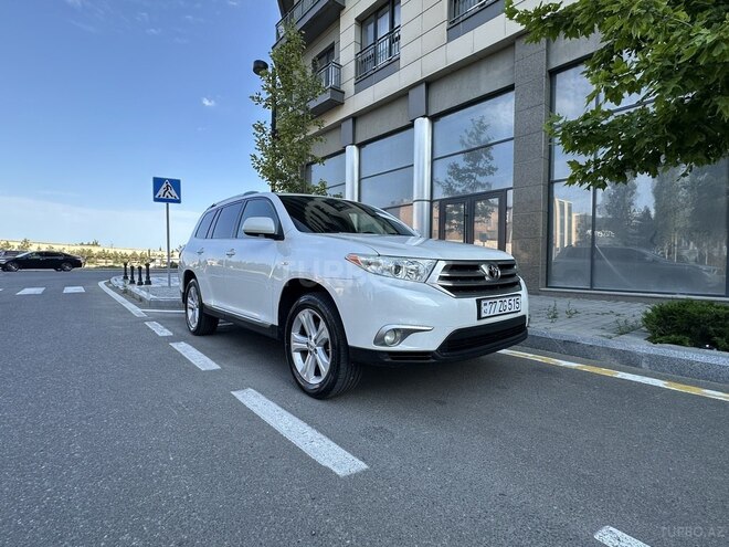 Toyota Highlander-5