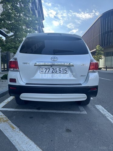 Toyota Highlander-8