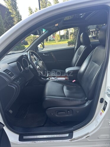 Toyota Highlander-18