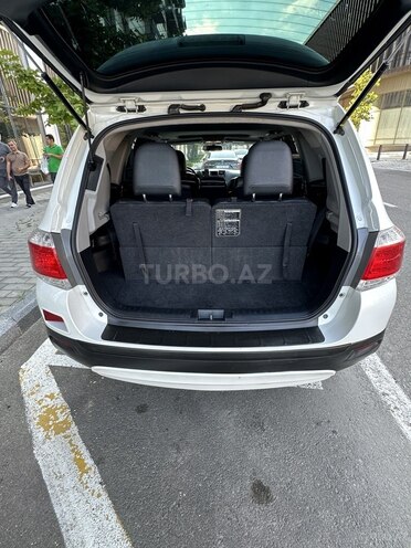 Toyota Highlander-10