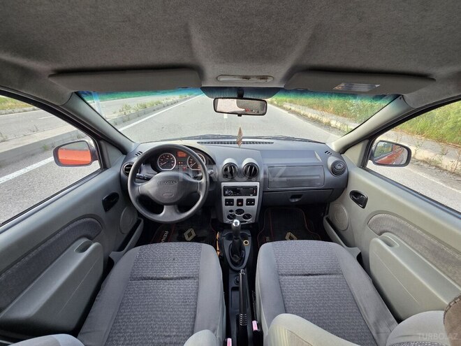 Dacia Logan-8