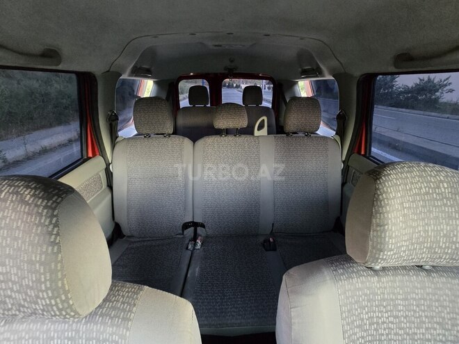 Dacia Logan-12
