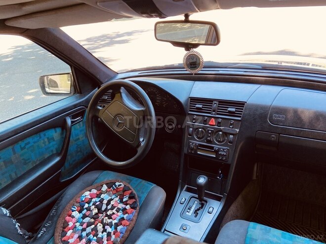 Mercedes C 180-4