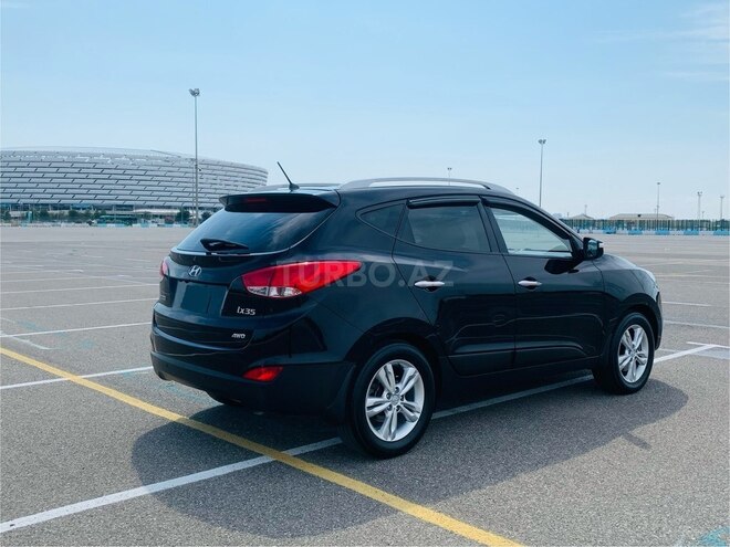 Hyundai ix35-3