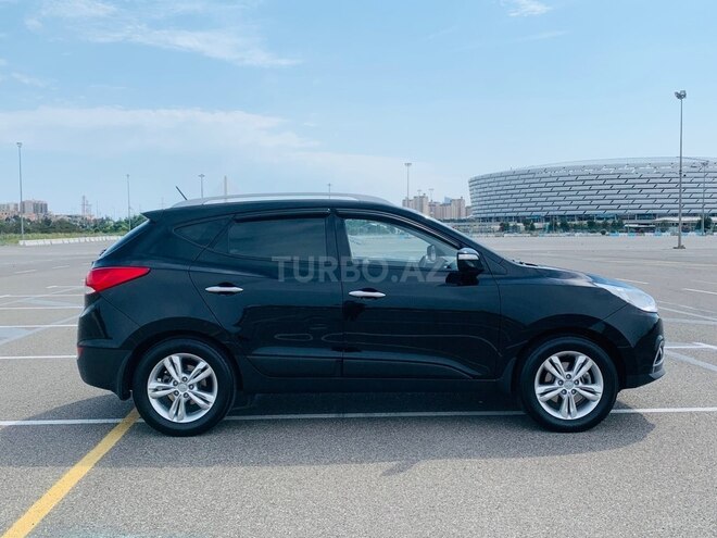 Hyundai ix35-4
