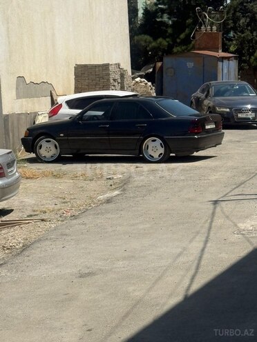 Mercedes C 220-2