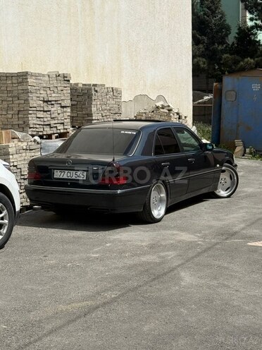 Mercedes C 220-9
