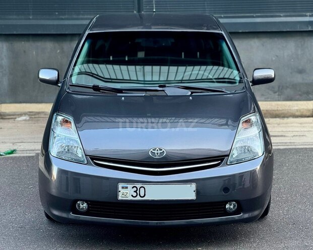 Toyota Prius-1