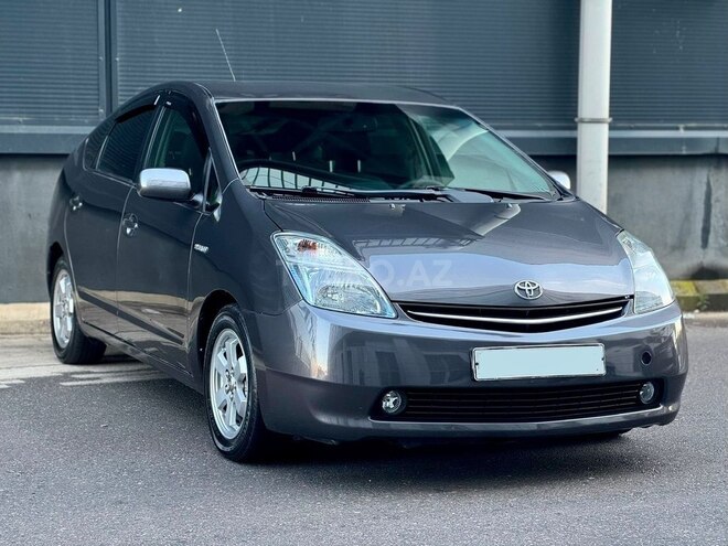 Toyota Prius-3