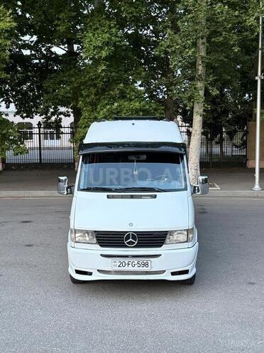 Mercedes Sprinter 211-1