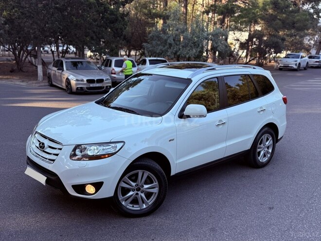 Hyundai Santa Fe-10