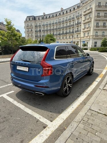 Volvo XC90-5