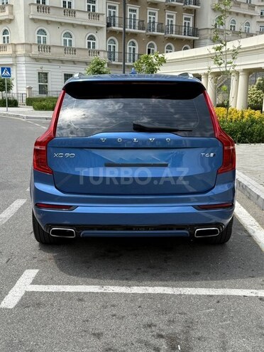 Volvo XC90-4