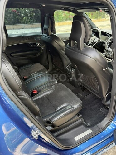 Volvo XC90-12