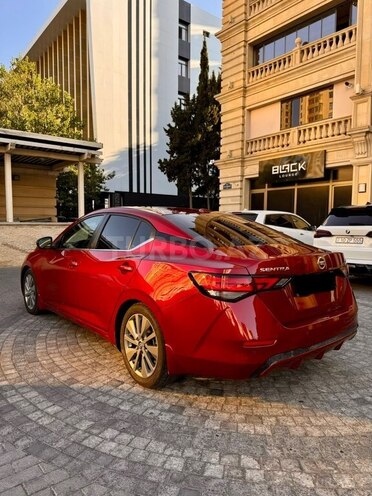 Nissan Sentra-4