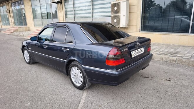 Mercedes C 200-6
