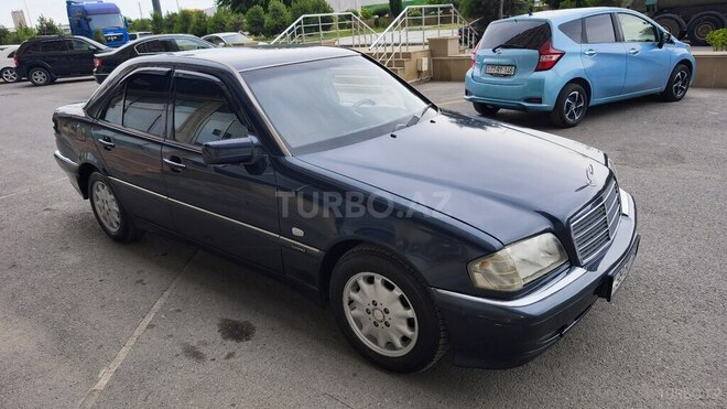 Mercedes C 200-9