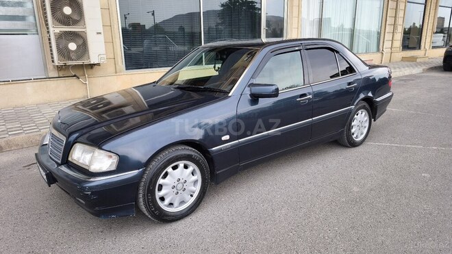 Mercedes C 200-10
