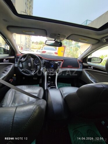 Hyundai Sonata-9