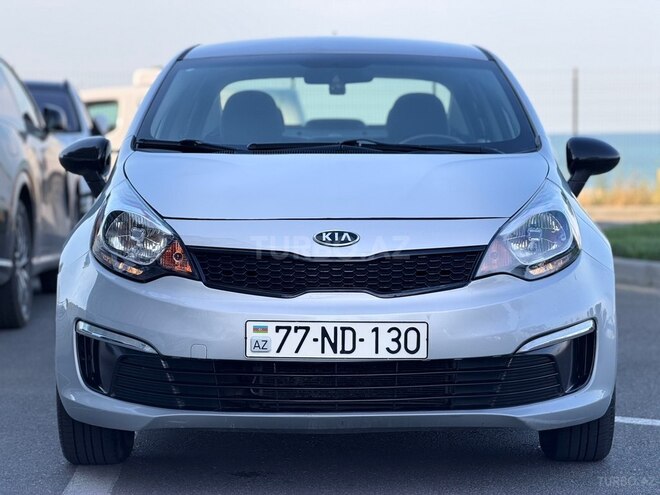 Kia Rio-11
